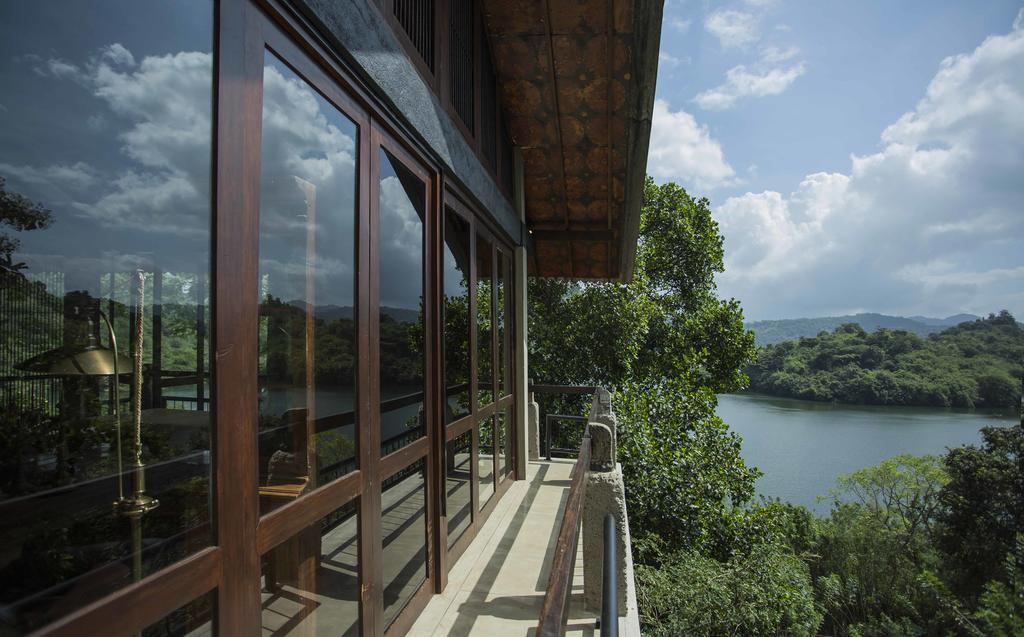 The Hermitage By Edwards Collection Haragama Bagian luar foto